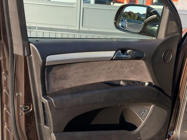 Audi Q7 I (4L) Рестайлинг с пробегом 2010 года, цена 1 800 000 рублей, 262029 км, внедорожник, Автокод Объявления