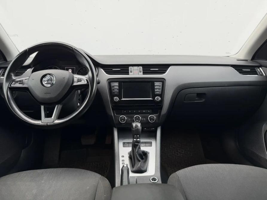 Skoda Octavia III (A7) Москва  - изображение 9