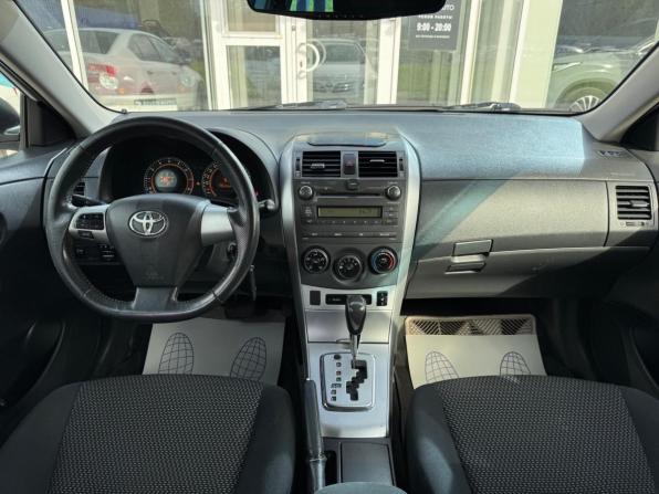 Toyota Corolla X (E140 E150) Рестайлинг с пробегом 2012 года, цена 995 000 рублей, 117713 км, седан, Автокод Объявления