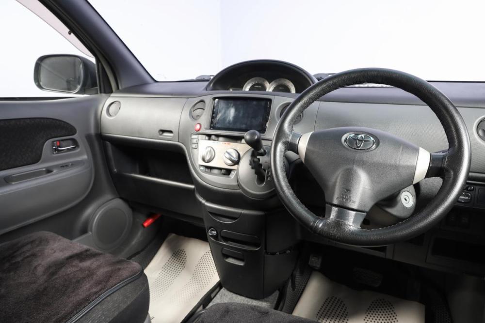 Toyota Sienta I Новосибирск  - изображение 8