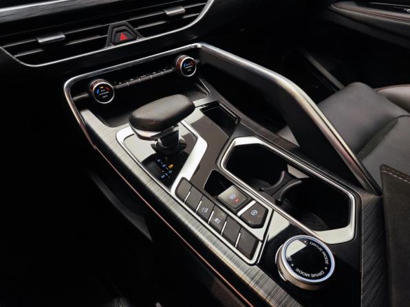 Geely Tugella I Рестайлинг с пробегом 2023 года, цена 2 950 000 рублей, 21500 км, внедорожник, Автокод Объявления
