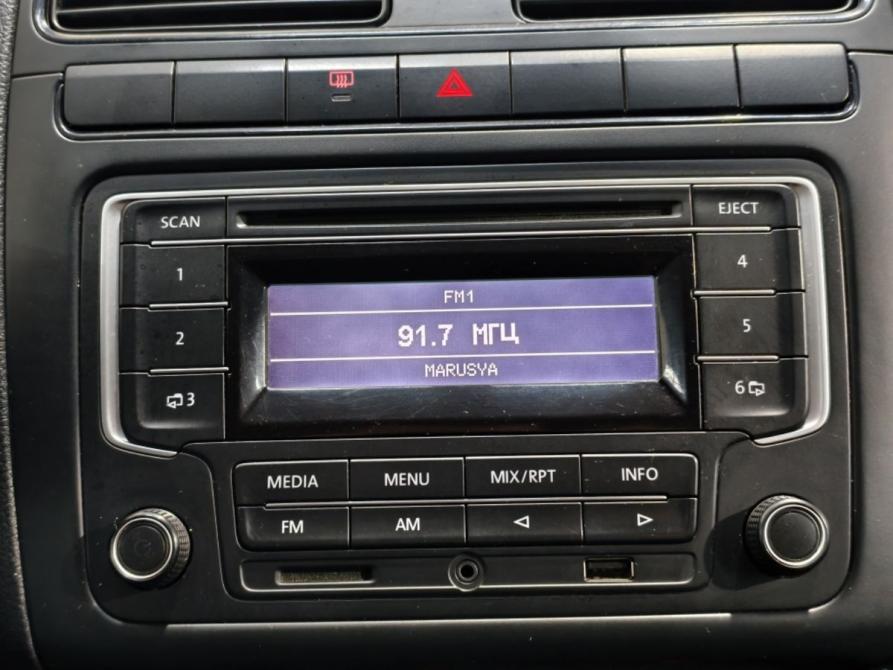 Volkswagen Polo V Рестайлинг Курск  - изображение 11