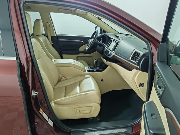 Toyota Highlander III (XU50) с пробегом 2015 года, цена 3 150 000 рублей, 116227 км, внедорожник, Автокод Объявления