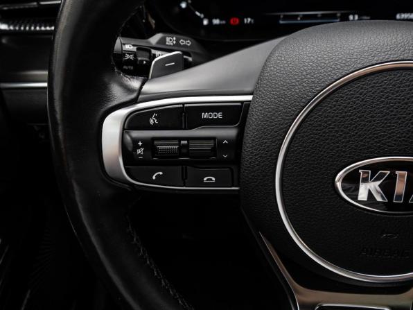 Kia K5 III с пробегом 2020 года, цена 3 230 000 рублей, 63956 км, седан, Автокод Объявления
