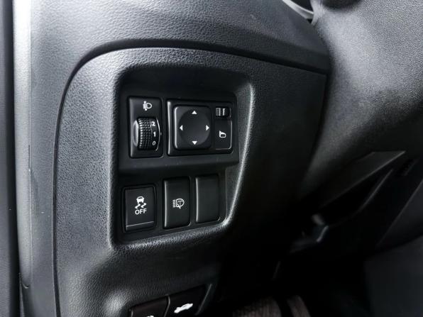 Nissan Juke I с пробегом 2013 года, цена 1 300 000 рублей, 136546 км, внедорожник, Автокод Объявления