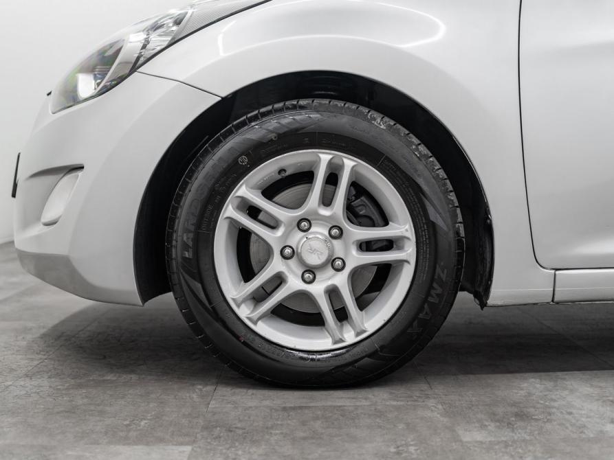 Hyundai Avante V Красноярск  - изображение 19