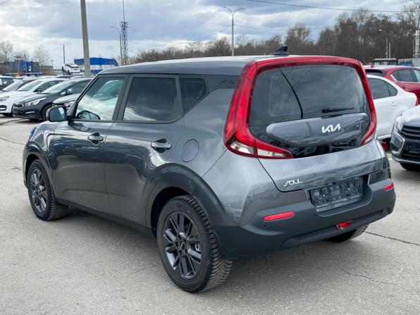 Kia Soul III с пробегом 2022 года, цена 2 119 000 рублей, 44737 км, хэтчбек, Автокод Объявления