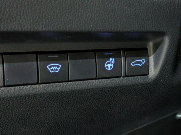 Toyota RAV4 V (XA50) с пробегом 2021 года, цена 3 270 000 рублей, 67067 км, внедорожник, Автокод Объявления