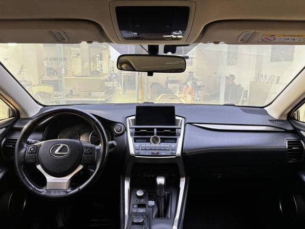 Lexus NX I с пробегом 2016 года, цена 2 940 000 рублей, 165000 км, внедорожник, Автокод Объявления