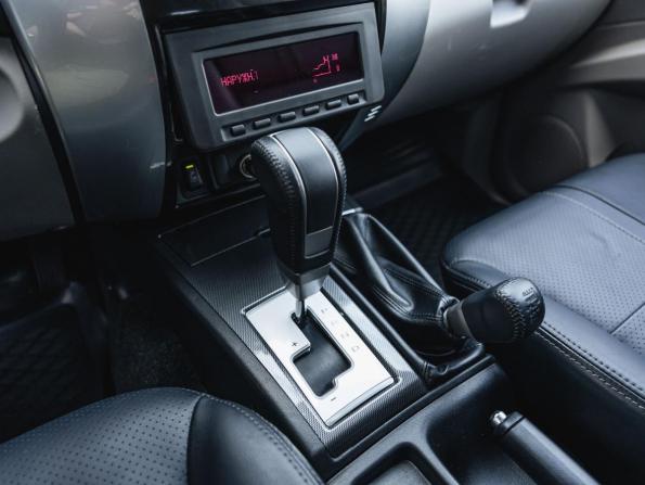 Mitsubishi Pajero Sport II Рестайлинг с пробегом 2014 года, цена 2 450 000 рублей, 70661 км, внедорожник, Автокод Объявления