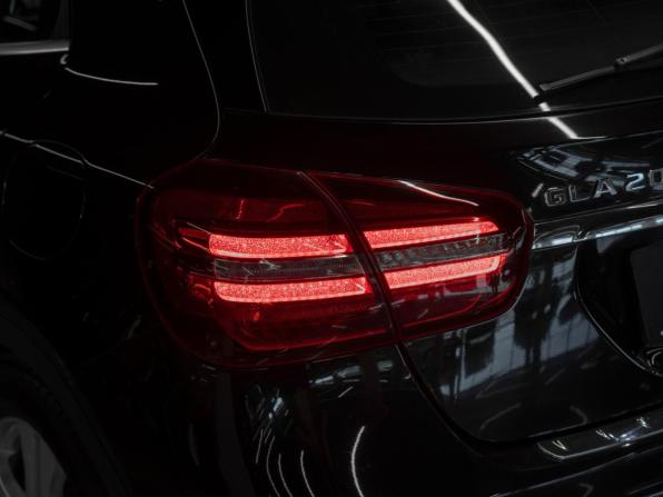 Mercedes-Benz GLA I (X156) Рестайлинг с пробегом 2018 года, цена 2 670 000 рублей, 67656 км, внедорожник, Автокод Объявления