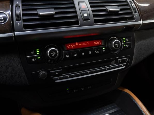 BMW X6 I (E71) Рестайлинг с пробегом 2013 года, цена 2 379 000 рублей, 272479 км, внедорожник, Автокод Объявления