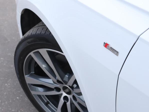 Audi A6 V (C8) с пробегом 2022 года, цена 4 940 000 рублей, 69541 км, седан, Автокод Объявления