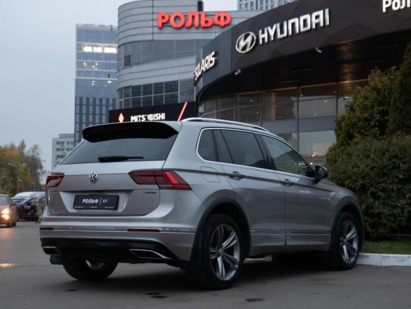 Volkswagen Tiguan II с пробегом 2018 года, цена 2 948 000 рублей, 99955 км, внедорожник, Автокод Объявления