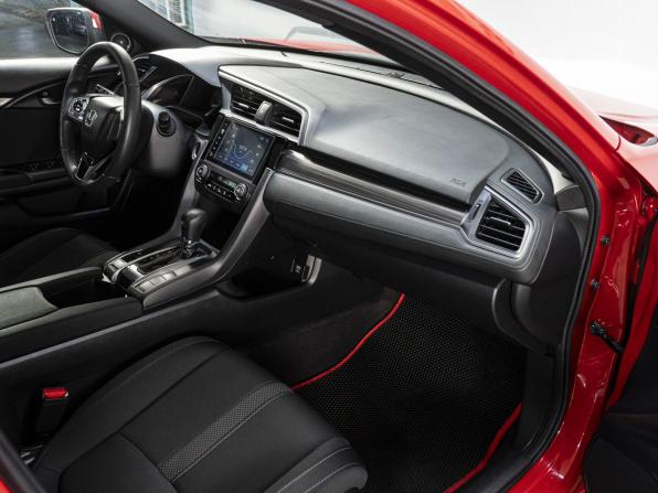 Honda Civic X Рестайлинг с пробегом 2021 года, цена 2 129 000 рублей, 69778 км, хэтчбек, Автокод Объявления