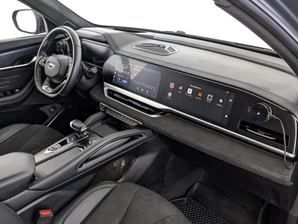Geely Monjaro I с пробегом 2024 года, цена 3 490 000 рублей, 47335 км, внедорожник, Автокод Объявления