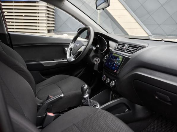 Kia Rio III Рестайлинг с пробегом 2017 года, цена 962 000 рублей, 114657 км, седан, Автокод Объявления