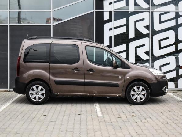 Peugeot Partner II с пробегом 2012 года, цена 970 000 рублей, 213768 км, компактвэн, Автокод Объявления