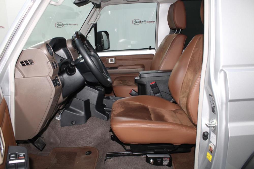 Toyota Land Cruiser 70 Series Рестайлинг 2 Владивосток  - изображение 25