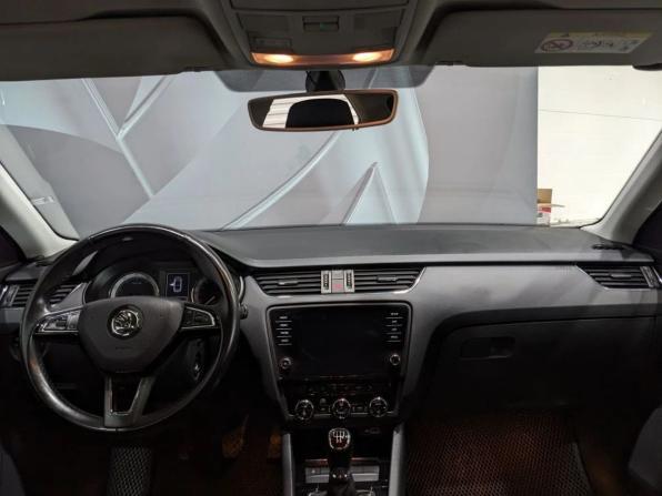 Skoda Octavia III (A7) Рестайлинг с пробегом 2018 года, цена 1 445 000 рублей, 158210 км, лифтбек, Автокод Объявления