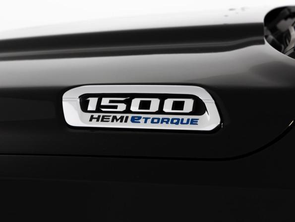 Ram 1500 V с пробегом 2022 года, цена 6 920 100 рублей, 67253 км, offers.body_type.unknown, Автокод Объявления