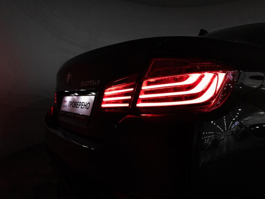 BMW 5 серии VI (F10/F11/F07) Рестайлинг Санкт-Петербург  - изображение 31
