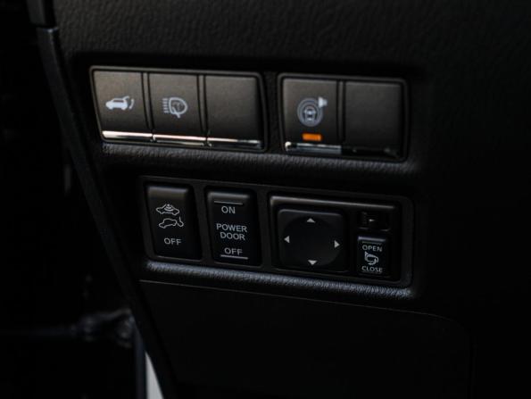 Nissan Patrol VI (Y62) с пробегом 2010 года, цена 2 100 000 рублей, 145962 км, внедорожник, Автокод Объявления