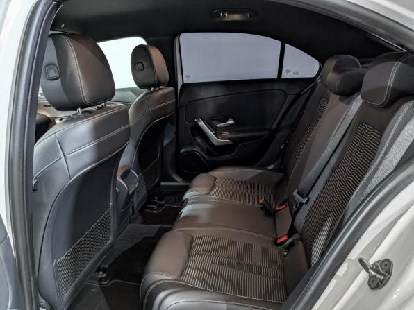 Mercedes-Benz A-Класс IV (W177) с пробегом 2020 года, цена 2 595 000 рублей, 49500 км, седан, Автокод Объявления