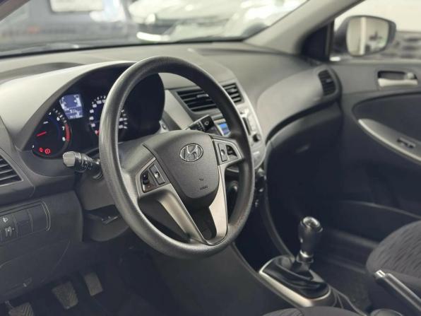 Hyundai Solaris I Рестайлинг с пробегом 2016 года, цена 1 139 000 рублей, 141000 км, седан, Автокод Объявления
