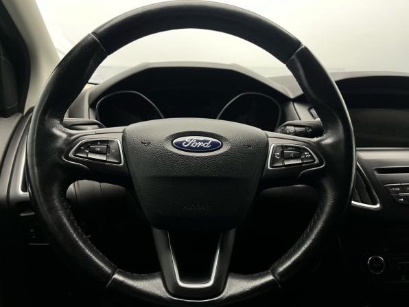 Ford Focus III Рестайлинг с пробегом 2017 года, цена 1 149 000 рублей, 112000 км, хэтчбек, Автокод Объявления