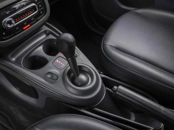 Smart Fortwo III с пробегом 2016 года, цена 999 999 рублей, 124163 км, хэтчбек, Автокод Объявления
