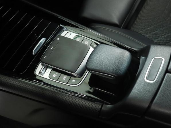 Mercedes-Benz GLB I (X247) с пробегом 2020 года, цена 3 650 000 рублей, 67967 км, внедорожник, Автокод Объявления