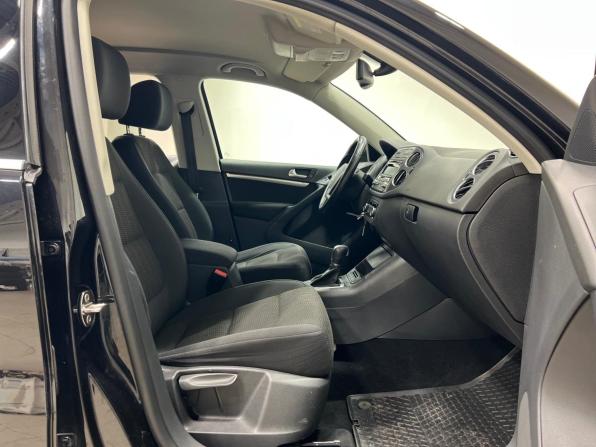 Volkswagen Tiguan I Рестайлинг с пробегом 2012 года, цена 1 425 000 рублей, 139337 км, внедорожник, Автокод Объявления