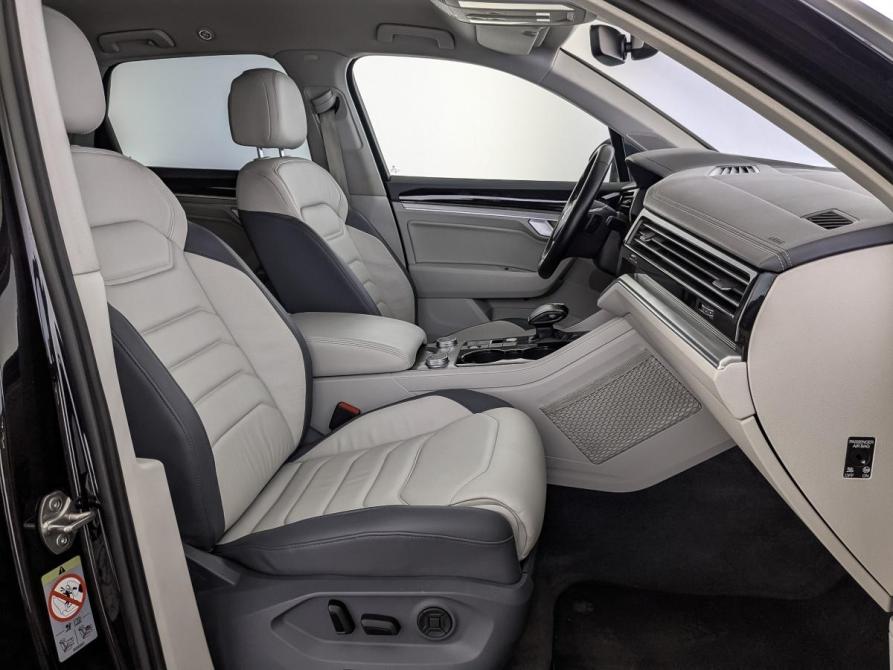Volkswagen Touareg III Москва  - изображение 24