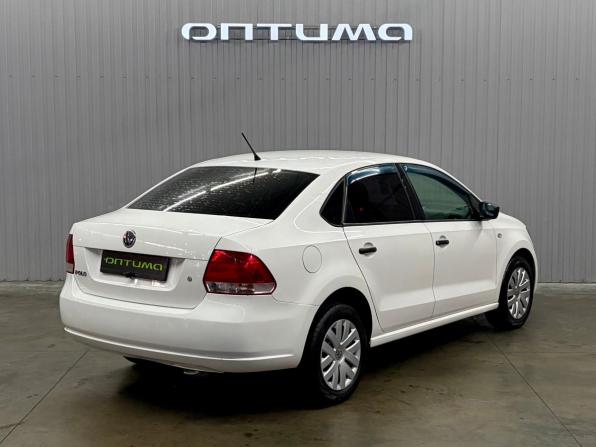 Volkswagen Polo V с пробегом 2013 года, цена 697 000 рублей, 131174 км, седан, Автокод Объявления