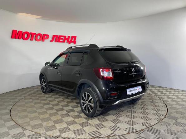 Renault Sandero II с пробегом 2018 года, цена 1 114 000 рублей, 91241 км, хэтчбек, Автокод Объявления