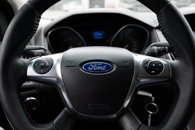 Ford Focus III с пробегом 2013 года, цена 830 000 рублей, 147914 км, универсал, Автокод Объявления