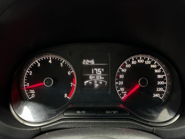 Volkswagen Polo V Рестайлинг с пробегом 2016 года, цена 999 000 рублей, 164133 км, седан, Автокод Объявления