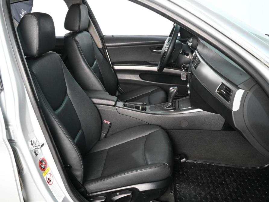 BMW 3 серии V (E90/E91/E92/E93) Ростов-на-Дону  - изображение 8