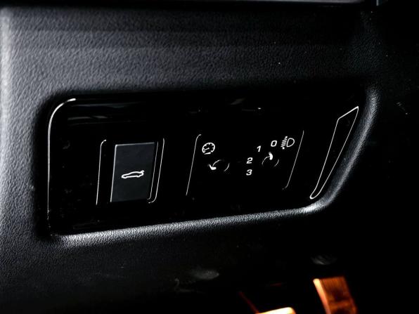 Jaguar XE I с пробегом 2016 года, цена 2 300 000 рублей, 109145 км, седан, Автокод Объявления