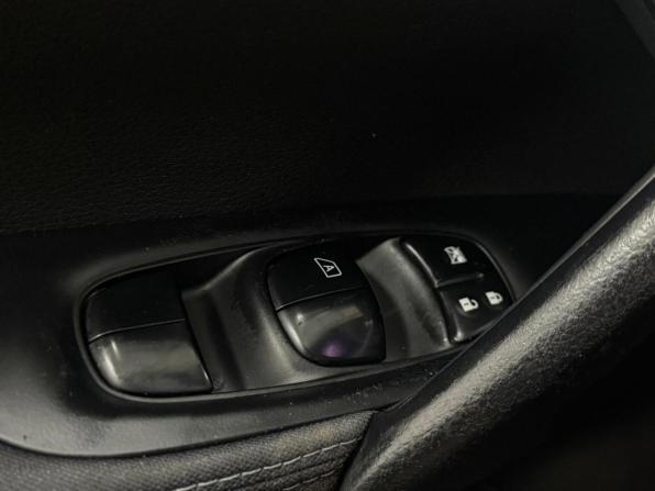 Nissan Qashqai II с пробегом 2014 года, цена 1 330 000 рублей, 146242 км, внедорожник, Автокод Объявления