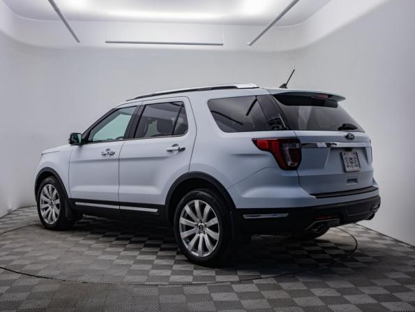 Ford Explorer V Рестайлинг с пробегом 2018 года, цена 3 175 000 рублей, 109000 км, внедорожник, Автокод Объявления