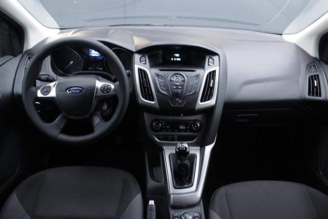 Ford Focus III с пробегом 2013 года, цена 1 100 000 рублей, 128231 км, хэтчбек, Автокод Объявления