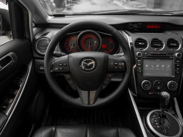 Mazda CX-7 I Рестайлинг с пробегом 2011 года, цена 945 000 рублей, 196091 км, внедорожник, Автокод Объявления