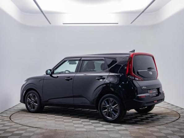 Kia Soul III с пробегом 2021 года, цена 2 084 000 рублей, 68500 км, хэтчбек, Автокод Объявления