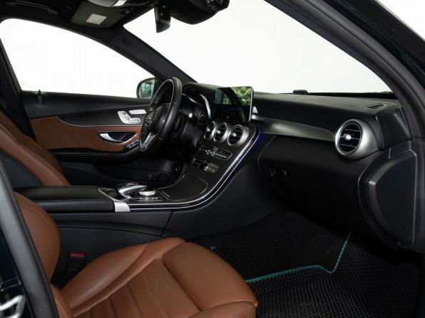 Mercedes-Benz C-Класс IV (W205) Рестайлинг с пробегом 2018 года, цена 3 298 000 рублей, 79191 км, седан, Автокод Объявления