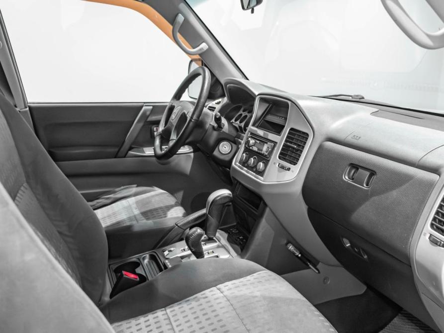 Mitsubishi Pajero III Рестайлинг Екатеринбург  - изображение 13