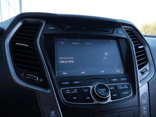 Hyundai Santa Fe III с пробегом 2012 года, цена 1 655 000 рублей, 140089 км, внедорожник, Автокод Объявления