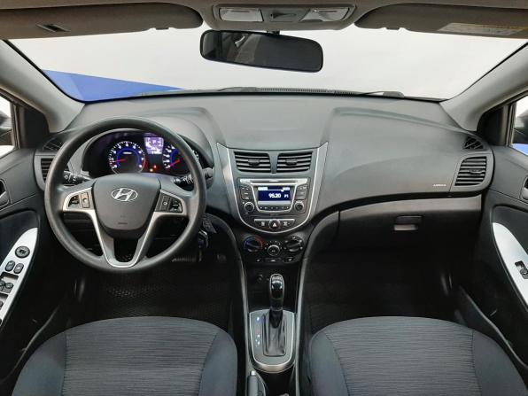 Hyundai Solaris I Рестайлинг с пробегом 2015 года, цена 1 120 000 рублей, 97098 км, хэтчбек, Автокод Объявления