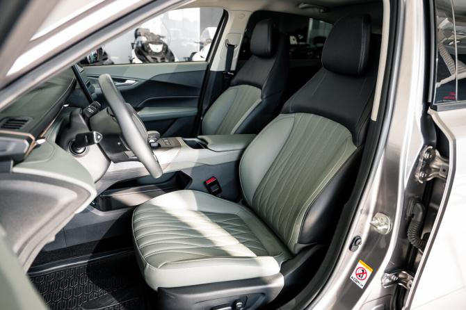Changan Lamore с пробегом 2024 года, цена 2 019 000 рублей, 22066 км, седан, Автокод Объявления
